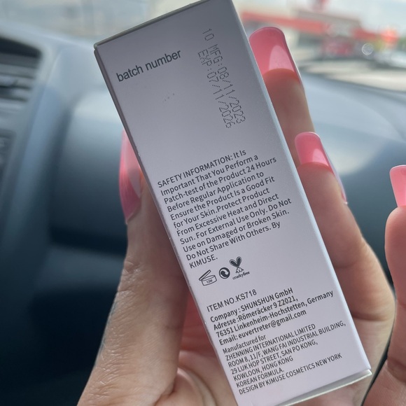 Kimuse liquid cheek blush -Puff - Picture 7 of 8